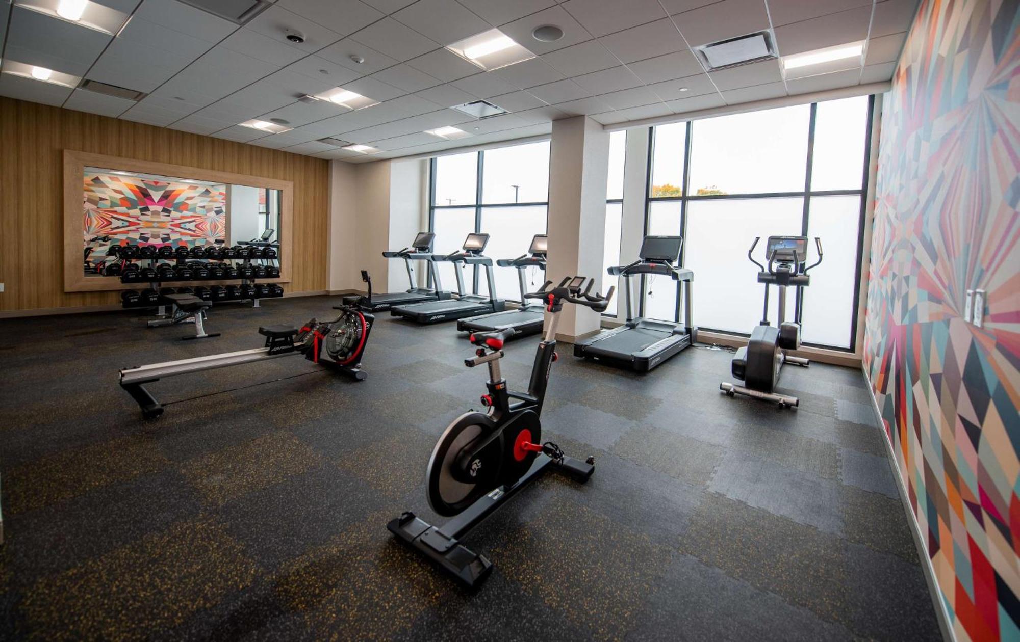 Hilton Garden Downtown, Nb 3*